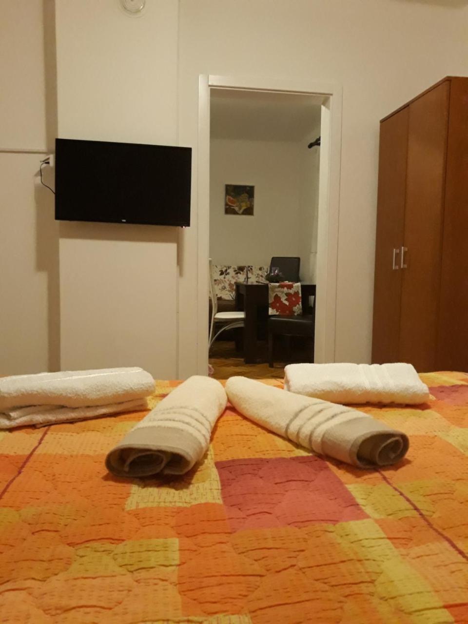 Apartment Holiday Vrnjačka Banja エクステリア 写真